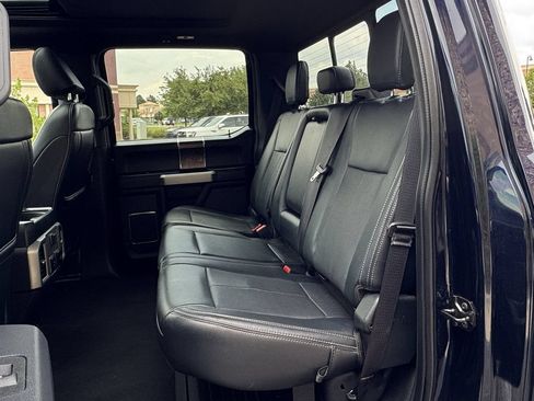 Used 2022 Ford F250 Lariat w/ Lariat Ultimate Package AWD/4WD image 31