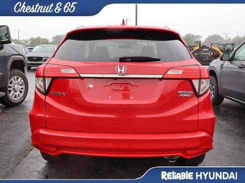 Used 2019 Honda HR-V Touring image 19