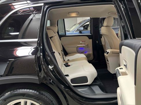 Used 2020 Mercedes-Benz GLB 250 image 27