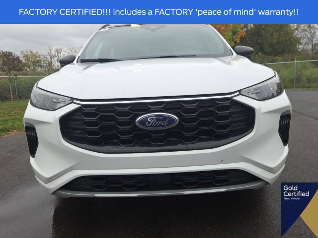 Used 2023 Ford Escape ST-Line w/ Tech Pack #1 AWD/4WD image 4