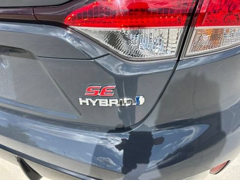 Certified 2024 Toyota Corolla SE FWD image 4