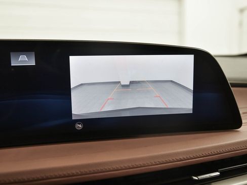 Used 2024 Cadillac XT4 Sport image 19