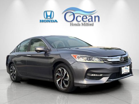 Used 2017 Honda Accord EX-L image 1