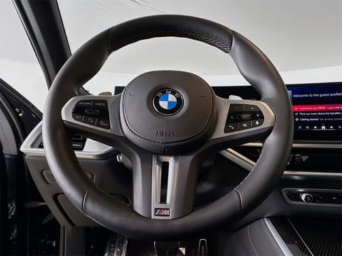 Used 2025 BMW X5 M60i w/ Climate Comfort Package image 11