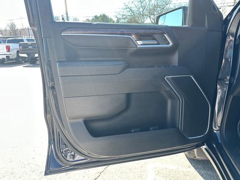 Used 2024 GMC Sierra 1500 Elevation image 10