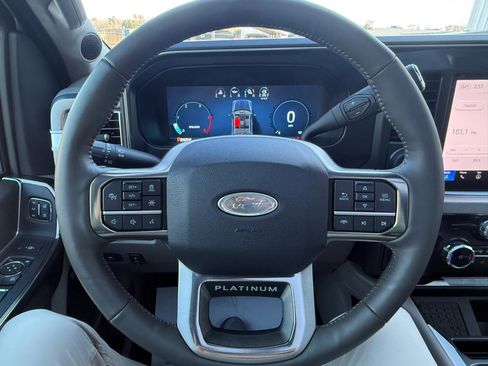 Used 2025 Ford F450 Platinum w/ Platinum Plus Package AWD/4WD image 25