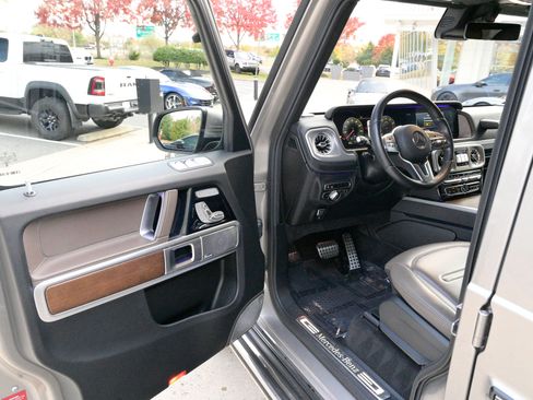 Used 2021 Mercedes-Benz G 550 image 15