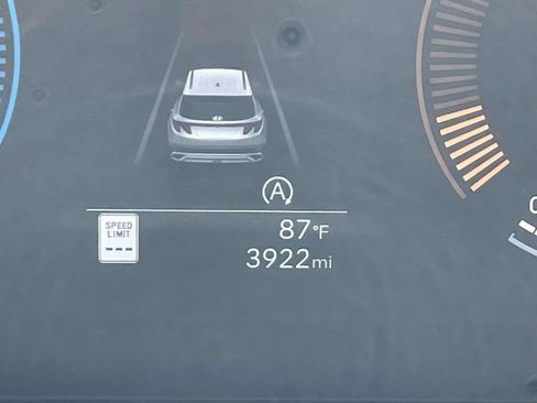 Used 2026 Hyundai Tucson SEL FWD image 26