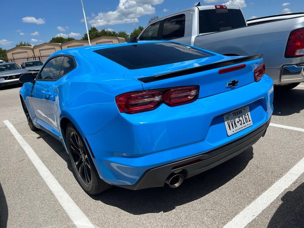 Used 2022 Chevrolet Camaro LS RWD image 4