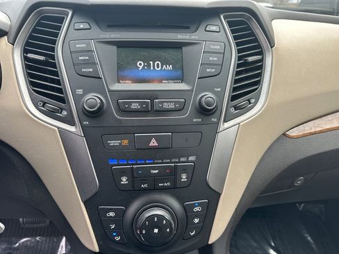 Used 2014 Hyundai Santa Fe Sport w/ Popular Equipment Package 02 image 19