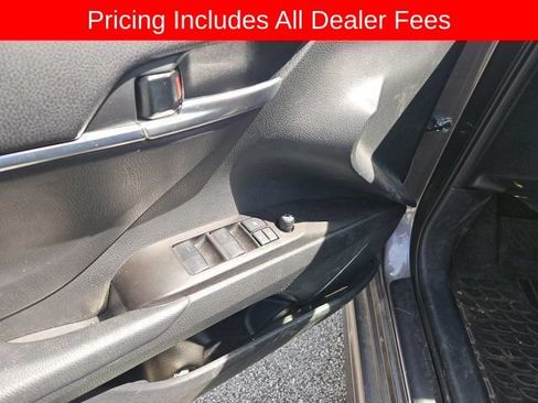 Used 2024 Toyota Camry SE w/ Audio Upgrade Package FWD image 10