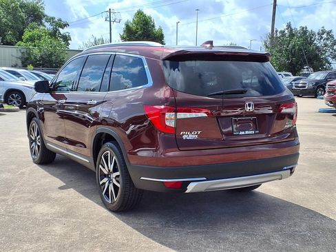 Used 2021 Honda Pilot Elite image 2