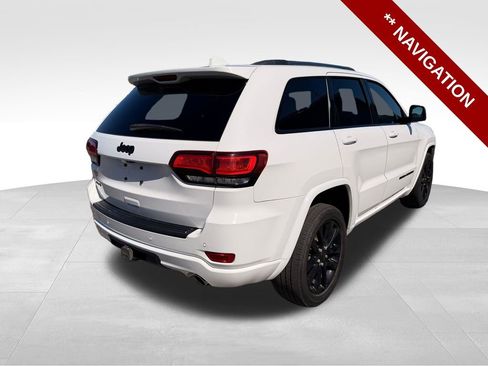 Used 2020 Jeep Grand Cherokee Altitude AWD/4WD image 8