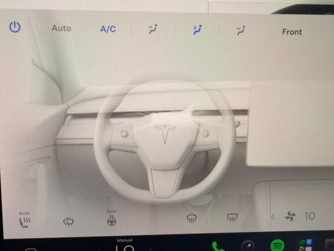 Used 2022 Tesla Model 3 Long Range AWD/4WD image 17