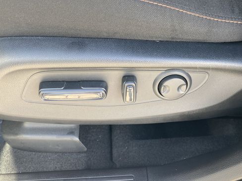 Used 2025 Honda CR-V Sport image 16