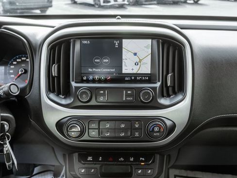 Used 2019 GMC Canyon SLT image 16