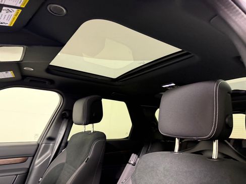 New 2026 Land Rover Discovery S AWD/4WD image 15
