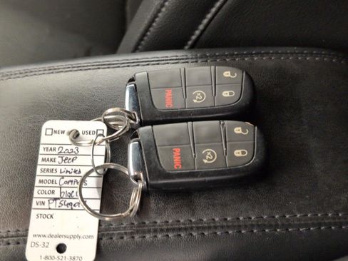 Used 2023 Jeep Compass Limited AWD/4WD image 26