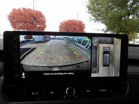 New 2025 Mitsubishi Outlander SE image 30