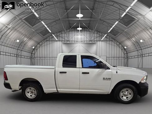 Used 2017 RAM 1500 Tradesman w/ Popular Equipment Group AWD/4WD image 4