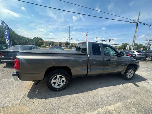 Used 2005 Dodge Dakota SLT w/ Trailer Tow Group RWD image 7