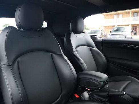 Used 2017 MINI Cooper S FWD image 19