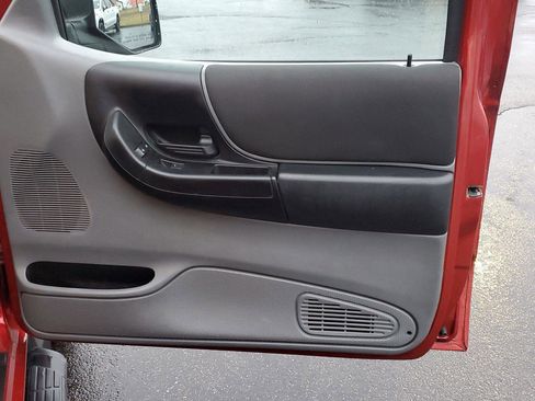 Used 2011 Ford Ranger XLT image 25