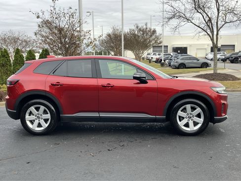 Used 2024 Honda Prologue EX image 11