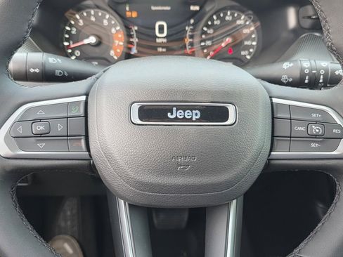 New 2026 Jeep Compass Latitude image 20