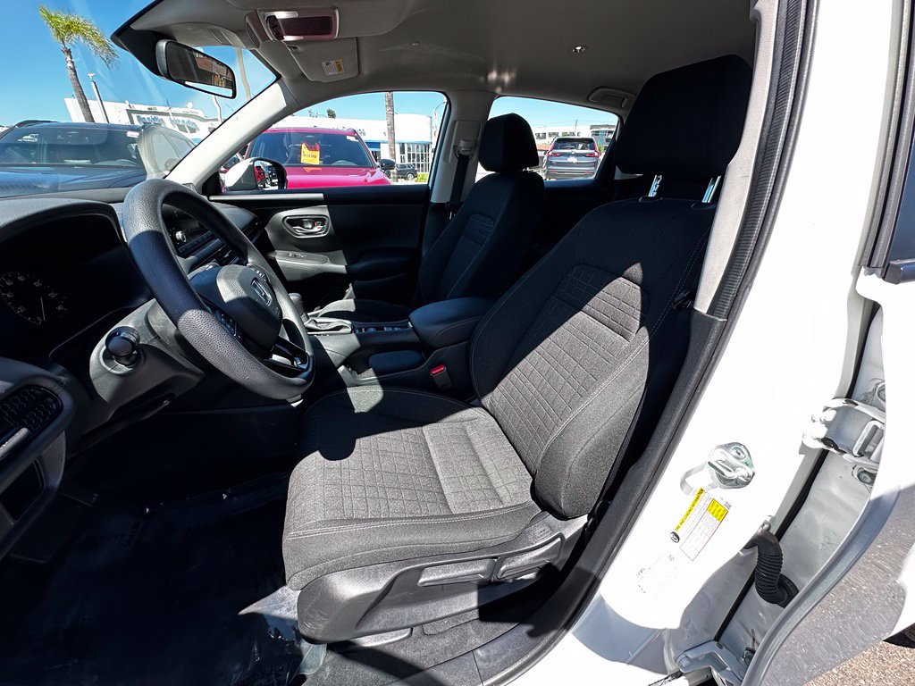 Used 2024 Honda HR-V LX image 23