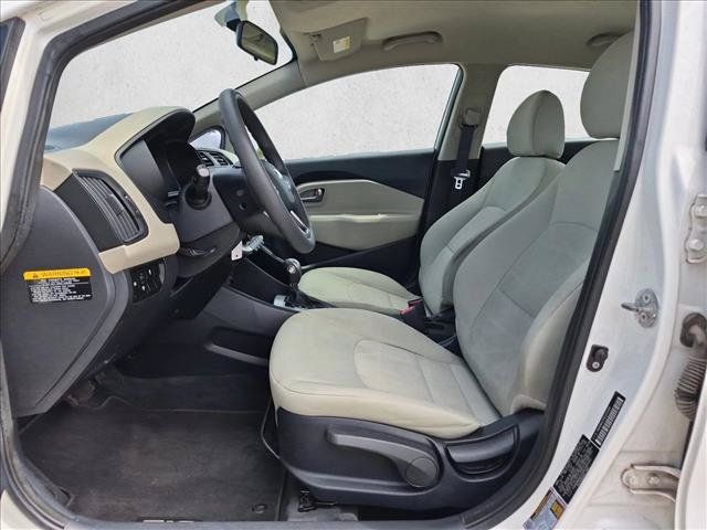 Used 2013 Kia Rio LX FWD image 12