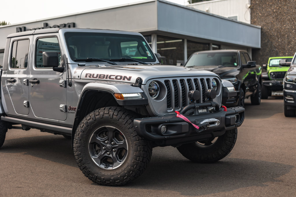 Used 2021 Jeep Gladiator Rubicon AWD/4WD image 3