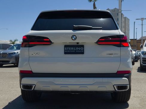 New 2026 BMW X5 sDrive40i w/ Parking Assistance Package RWD image 16