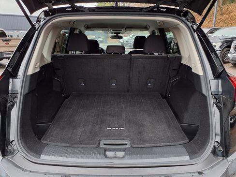 Used 2021 Nissan Rogue S image 26