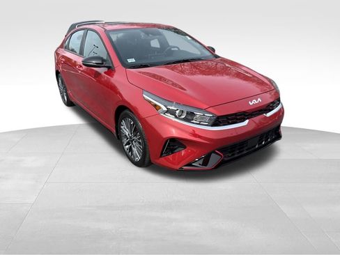 Used 2024 Kia Forte GT-Line w/ GT-Line Premium Package image 7