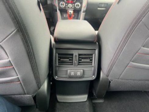 Used 2023 Subaru Forester Sport image 11