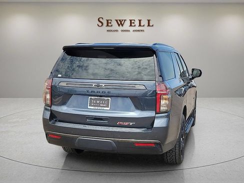 Used 2021 Chevrolet Tahoe RST RWD image 5