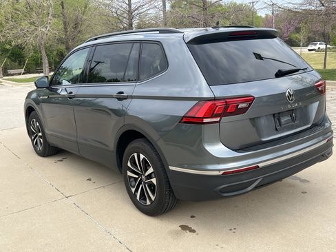 Used 2023 Volkswagen Tiguan S image 8