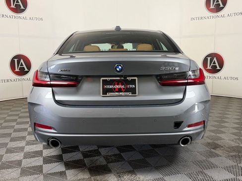 Certified 2023 BMW 330e xDrive w/ Premium Package image 8