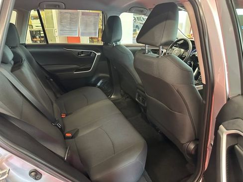 Certified 2023 Toyota RAV4 LE AWD/4WD image 15