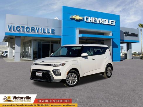 Used 2021 Kia Soul LX FWD image 1