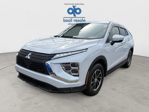 Used 2025 Mitsubishi Eclipse Cross ES AWD/4WD image 2