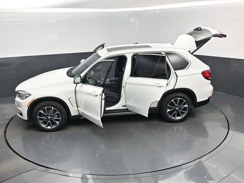 Used 2018 BMW X5 xDrive35i image 16