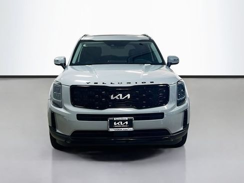 Certified 2022 Kia Telluride EX w/ EX Premium Package AWD/4WD image 2
