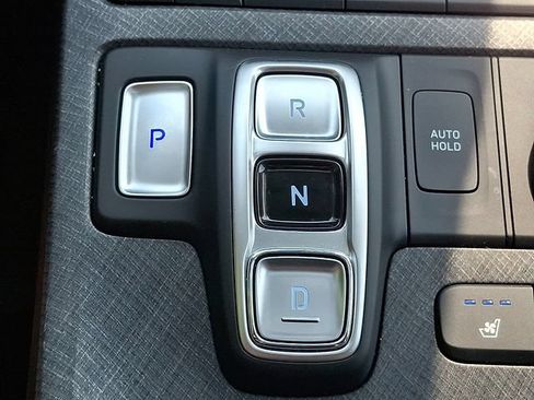 Certified 2023 Hyundai Palisade Limited AWD/4WD image 16