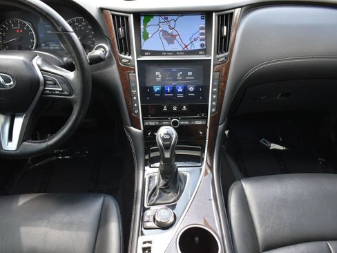 Used 2019 INFINITI Q50 Luxe w/ Essential Package (3.0T Luxe) RWD image 18