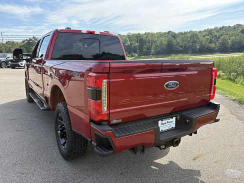 Used 2023 Ford F250 Lariat w/ Sport Appearance Package AWD/4WD image 2