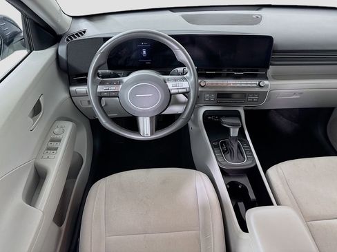 Used 2025 Hyundai Kona SEL image 22