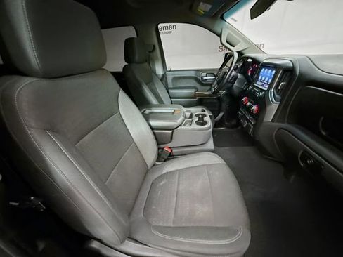 Used 2020 Chevrolet Silverado 1500 LT w/ All-Star Edition image 27