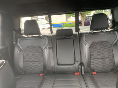 Used 2019 RAM 1500 Sport w/ Level 2 Equipment Group AWD/4WD image 27